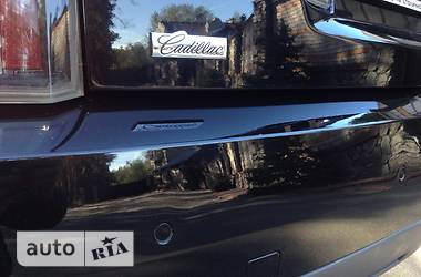 Седан Cadillac STS 2009 в 