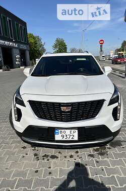 Внедорожник / Кроссовер Cadillac XT4 2018 в Тернополе