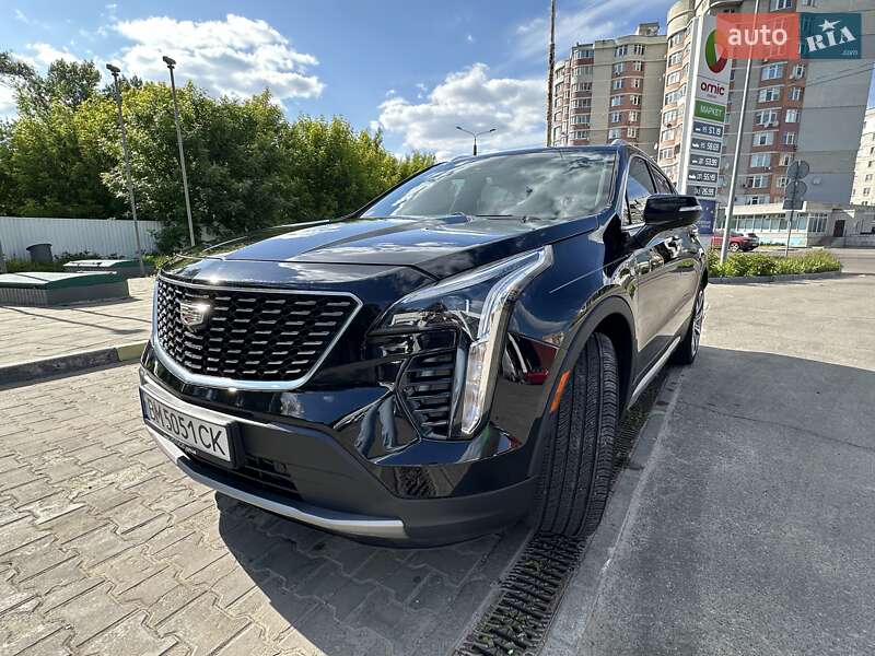 Внедорожник / Кроссовер Cadillac XT4 2018 в Сумах