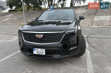 Универсал Cadillac XT4 2023 в Киеве