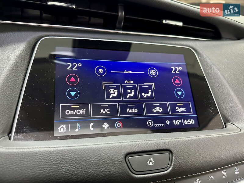 Позашляховик / Кросовер Cadillac XT4 2022 в Києві