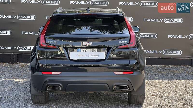 Внедорожник / Кроссовер Cadillac XT4 2018 в Одессе