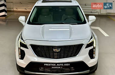 Внедорожник / Кроссовер Cadillac XT4 2022 в 