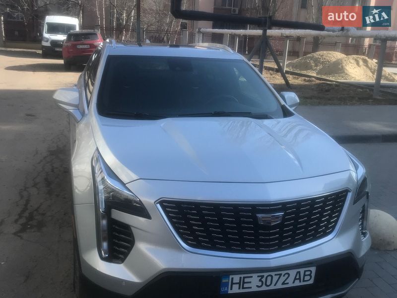 Позашляховик / Кросовер Cadillac XT4 2020 в Миколаєві