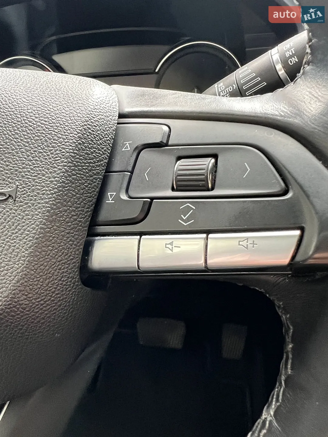 2020 Cadillac XT4 - мініатюра 26