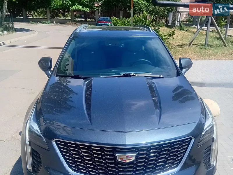 Cadillac XT4