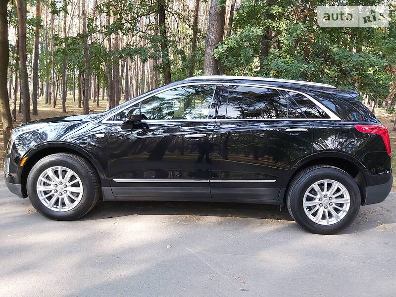 Внедорожник / Кроссовер Cadillac XT5 2016 в Житомире