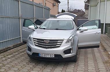 Внедорожник / Кроссовер Cadillac XT5 2017 в Ужгороде