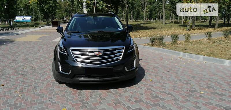 Внедорожник / Кроссовер Cadillac XT5 2016 в Кропивницком