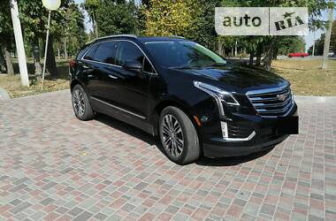 Внедорожник / Кроссовер Cadillac XT5 2016 в Кропивницком