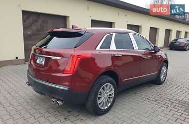 Внедорожник / Кроссовер Cadillac XT5 2017 в Хмельницком