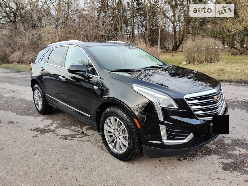 Позашляховик / Кросовер Cadillac XT5 2018 в Львові