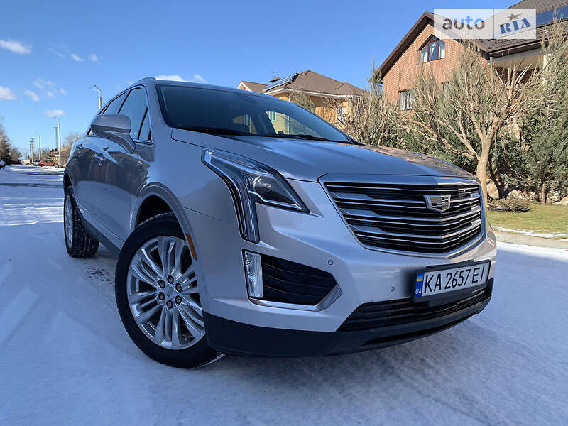 Внедорожник / Кроссовер Cadillac XT5 2018 в Киеве