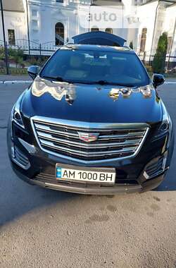 Внедорожник / Кроссовер Cadillac XT5 2016 в Житомире