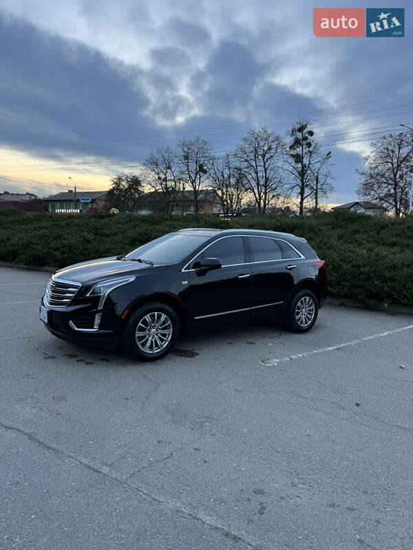 Внедорожник / Кроссовер Cadillac XT5 2017 в Умани