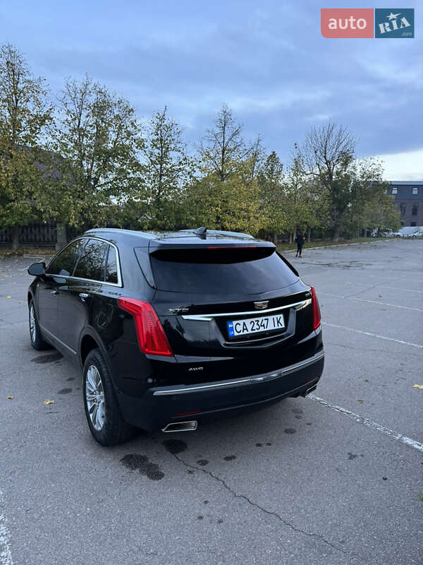 Внедорожник / Кроссовер Cadillac XT5 2017 в Умани