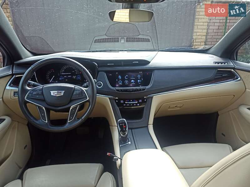 Внедорожник / Кроссовер Cadillac XT5 2016 в Киеве фото 19 Внедорожник / Кроссовер Cadillac XT5 2016 в Киеве