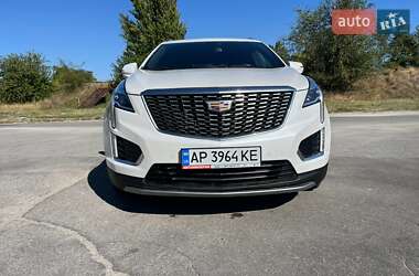 Внедорожник / Кроссовер Cadillac XT5 2019 в 