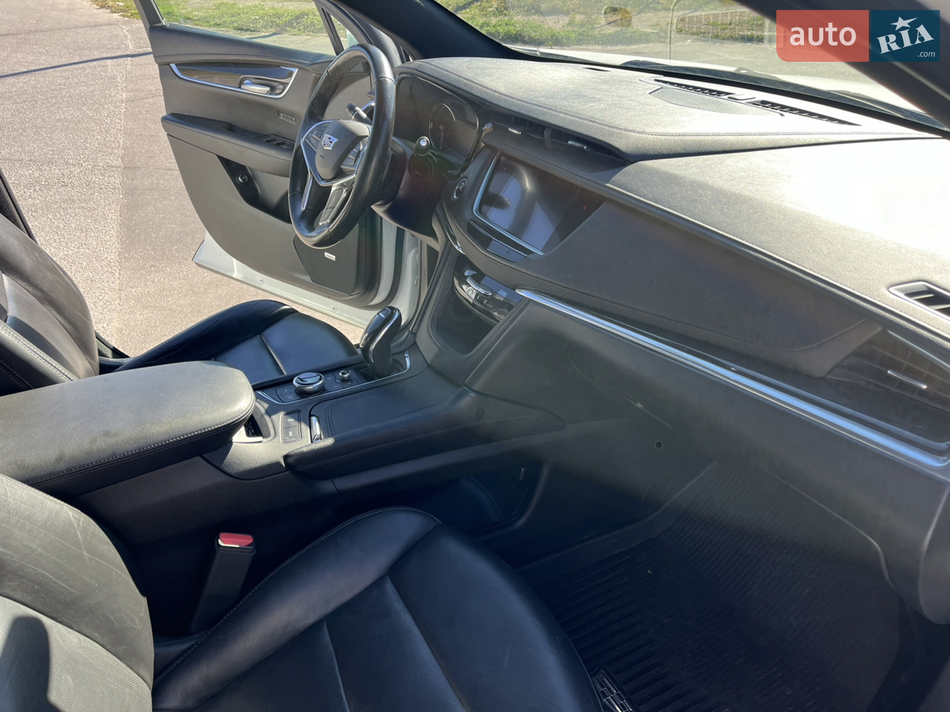 Cadillac XT5 2019 VIN 1GYKNCRS1LZ141976 фото оголошення 23 з 38