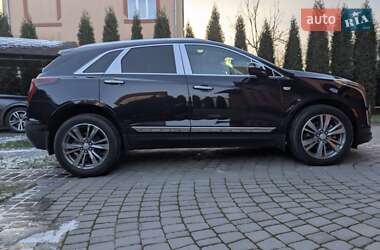 Внедорожник / Кроссовер Cadillac XT5 2021 в 