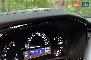 Внедорожник / Кроссовер Cadillac XT5 2016 в 