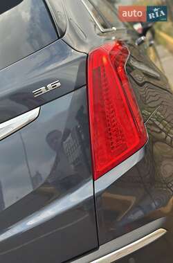 Внедорожник / Кроссовер Cadillac XT5 2018 в 