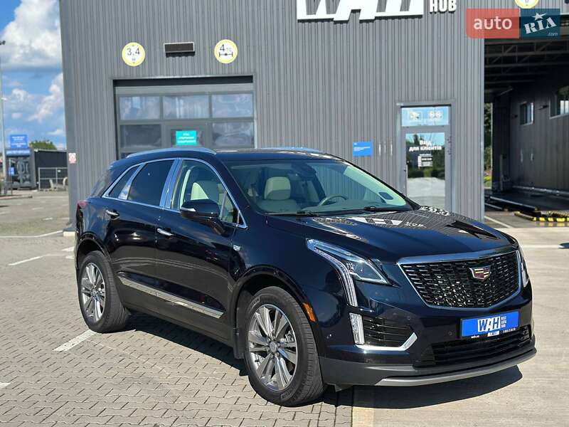 Позашляховик / Кросовер Cadillac XT5 2021 в Луцьку