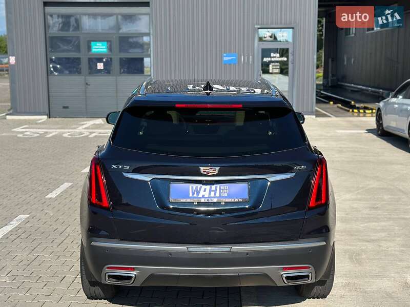 Позашляховик / Кросовер Cadillac XT5 2021 в Луцьку