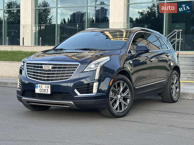 Позашляховик / Кросовер Cadillac XT5 2017 в Дніпрі