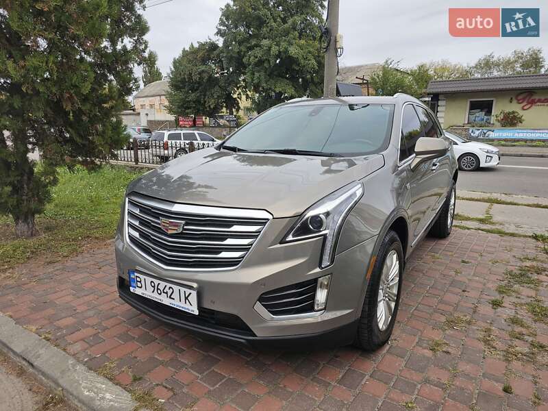 Внедорожник / Кроссовер Cadillac XT5 2019 в Кременчуге