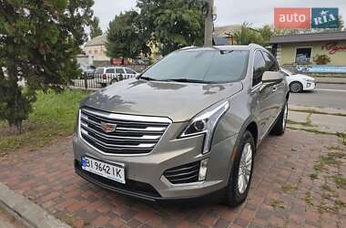 Внедорожник / Кроссовер Cadillac XT5 2019 в 