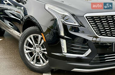Внедорожник / Кроссовер Cadillac XT5 2021 в 