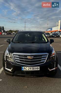 Внедорожник / Кроссовер Cadillac XT5 2018 в 