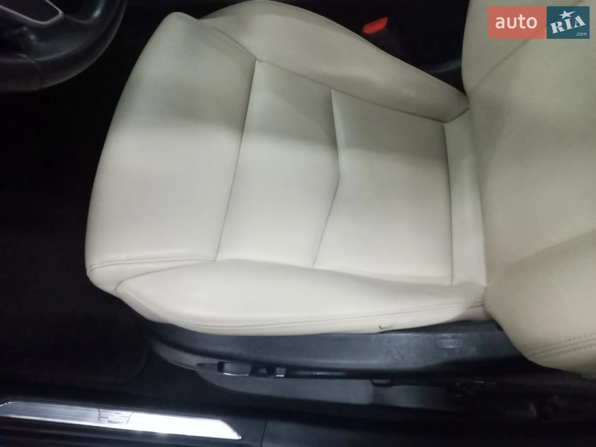 2019 Cadillac XT5 - мініатюра 19