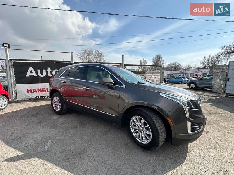 Внедорожник / Кроссовер Cadillac XT5 2018 в Запорожье фото 11 Внедорожник / Кроссовер Cadillac XT5 2018 в Запорожье