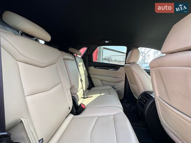 Внедорожник / Кроссовер Cadillac XT5 2018 в Запорожье фото 21 Внедорожник / Кроссовер Cadillac XT5 2018 в Запорожье