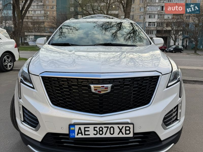 Позашляховик / Кросовер Cadillac XT5 2020 в Дніпрі
