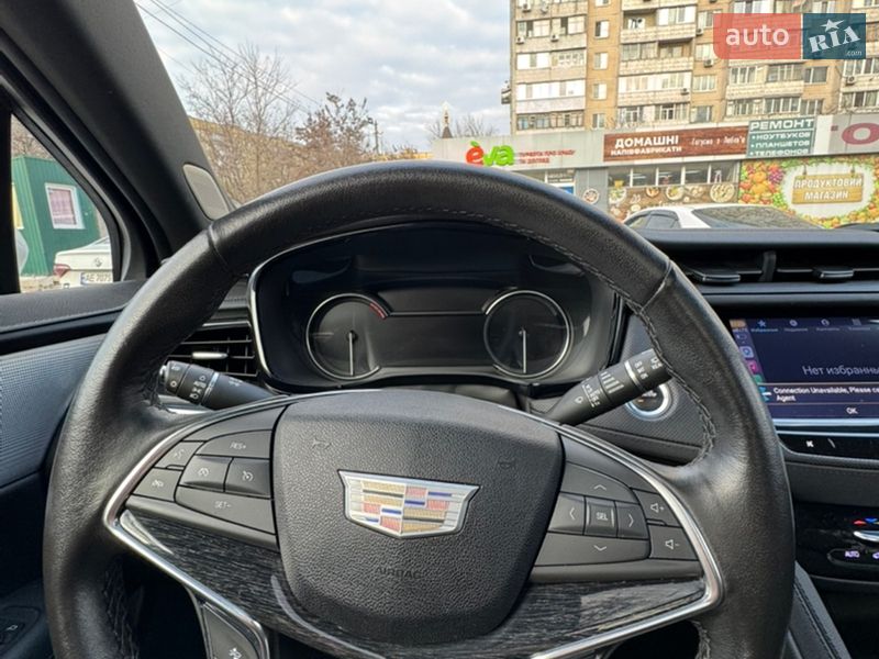 Позашляховик / Кросовер Cadillac XT5 2020 в Дніпрі