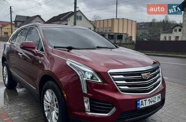 Внедорожник / Кроссовер Cadillac XT5 2016 в Ивано-Франковске