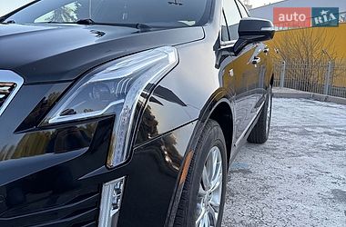 Внедорожник / Кроссовер Cadillac XT5 2019 в Запорожье