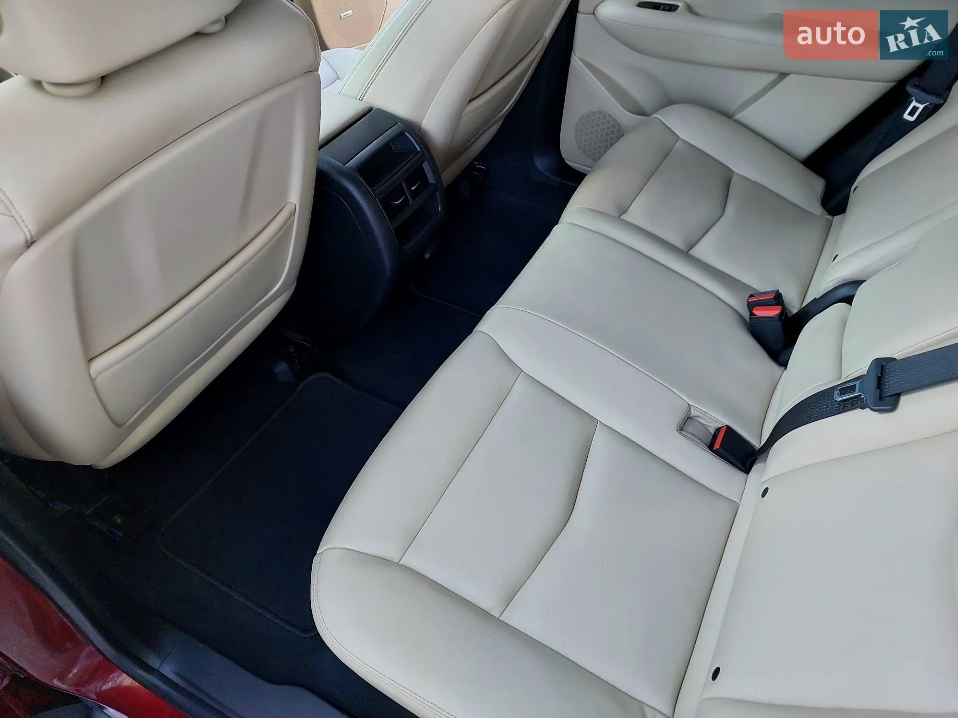 2016 Cadillac XT5 - мініатюра 15
