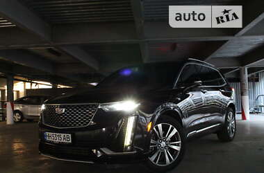 Позашляховик / Кросовер Cadillac XT6 2020 в Києві