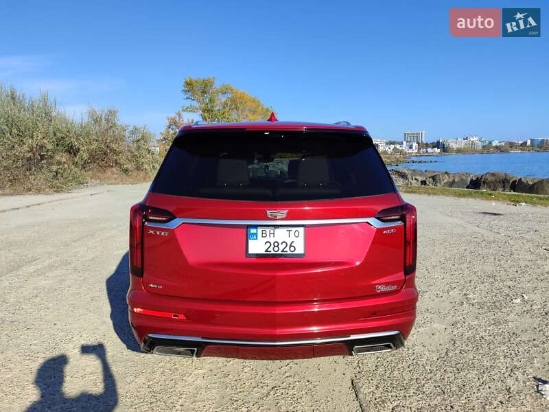 Внедорожник / Кроссовер Cadillac XT6 2020 в Измаиле