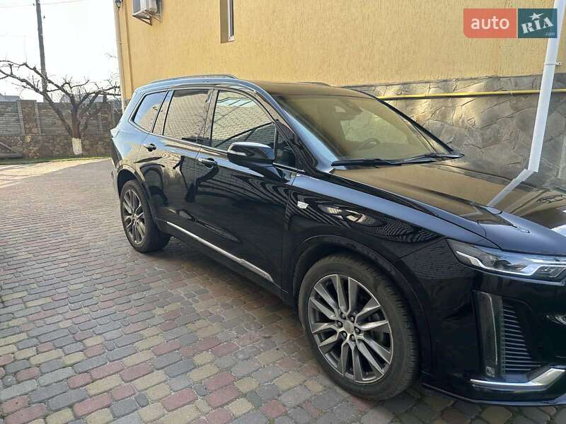 Внедорожник / Кроссовер Cadillac XT6 2019 в Киеве