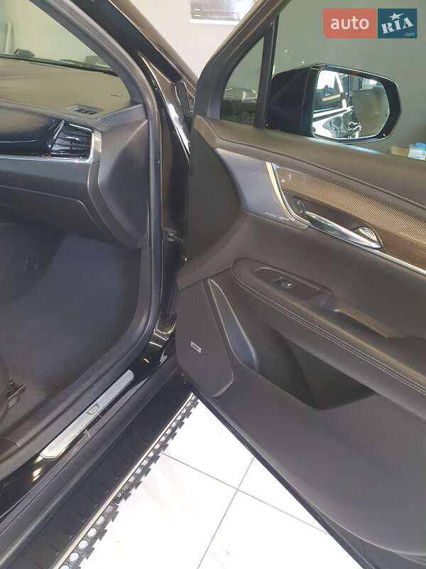 Позашляховик / Кросовер Cadillac XT6 2019 в Івано-Франківську