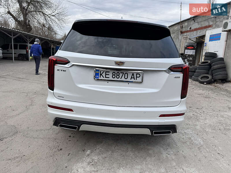 Универсал Cadillac XT6 2022 в Днепре