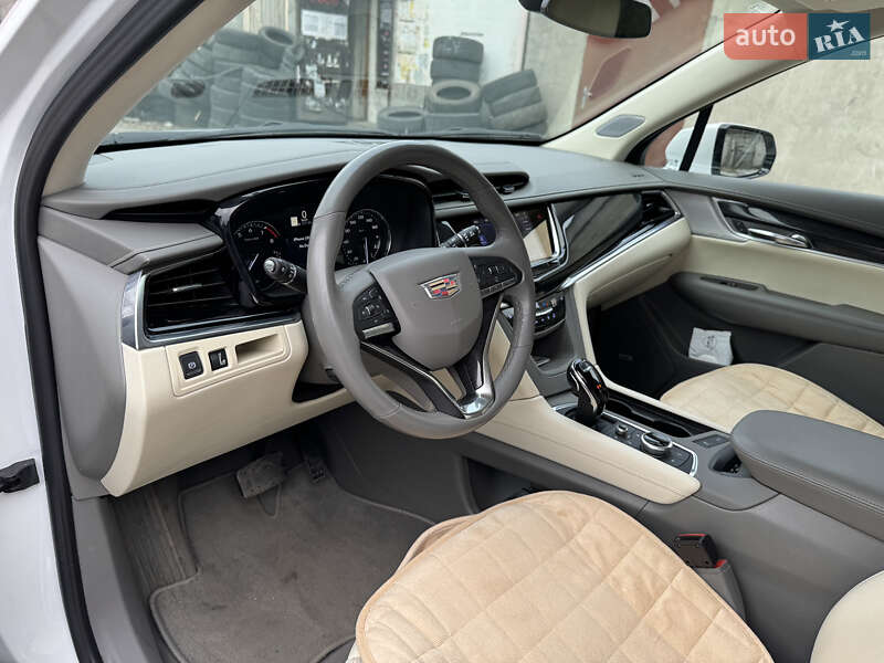 Универсал Cadillac XT6 2022 в Днепре
