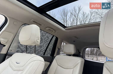 Универсал Cadillac XT6 2022 в 