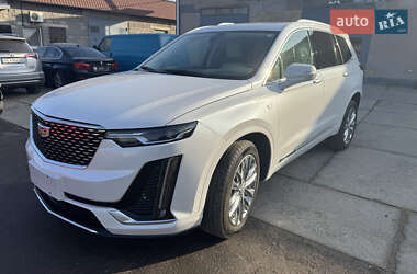 Универсал Cadillac XT6 2022 в 