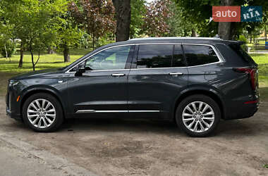 Внедорожник / Кроссовер Cadillac XT6 2021 в 